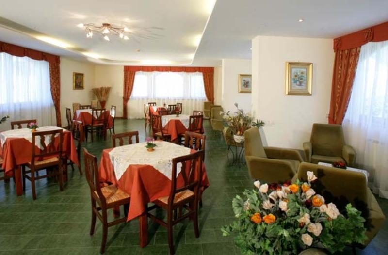 Hotel Fai في ديلا باغانيلا المظهر الخارجي الصورة